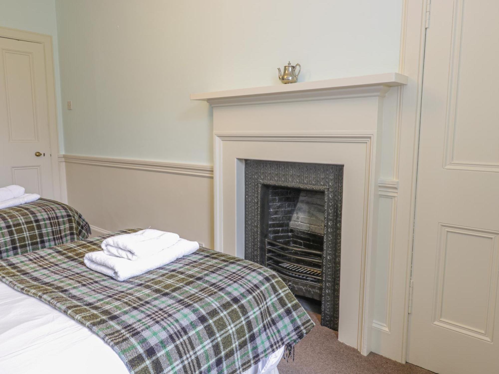 Upper West Wing Flat - Tarvit Lejlighed Cupar Eksteriør billede